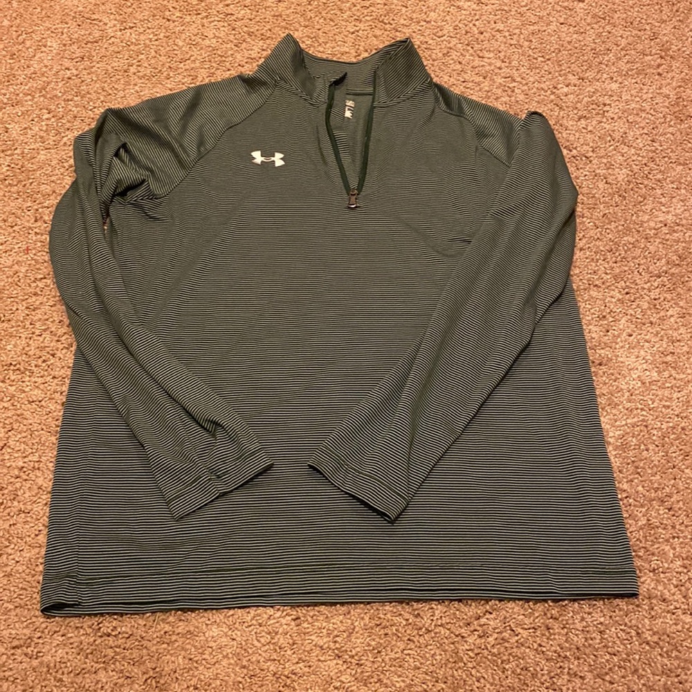 Under Amour - cold gear - 1/4 zip - medium
